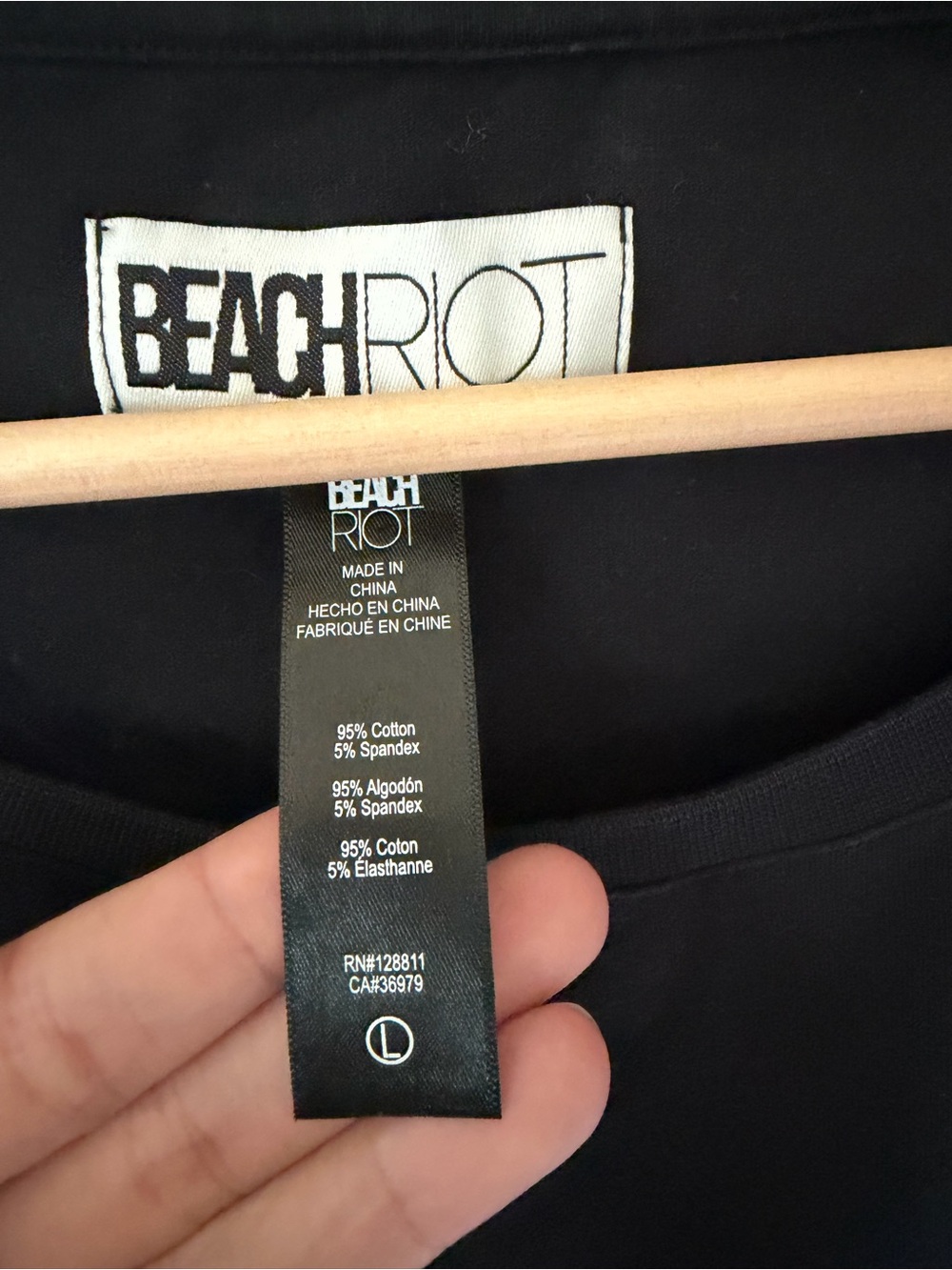 Beach Riot Dunes Muscle Cropped Tank Tee Black Boxy Loose Fit Padded Shoulders L - Picture 6 of 7
